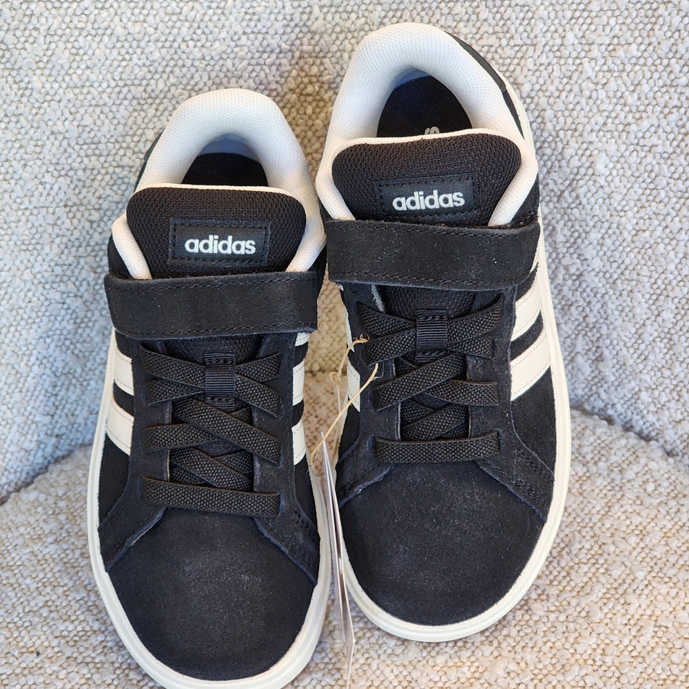 Adidas Grand Court OOs Fastening Strap Casual Sneakers Kids Black Shoes Size 13K - Picture 3 of 10